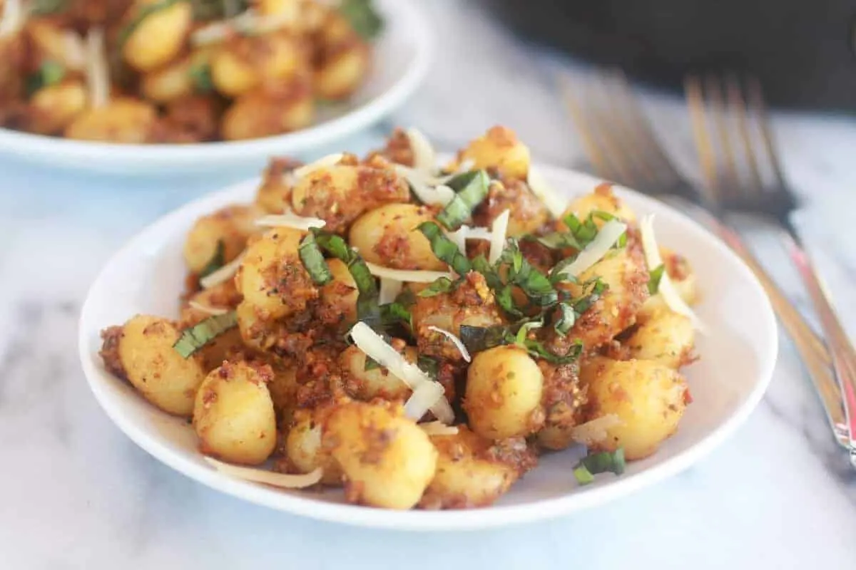 crispy-gnocchi-with-pistachio-pesto.