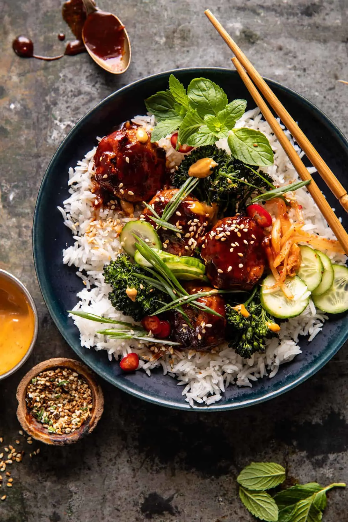 sheet-pan-sticky-gochujang-chicken-meatballs