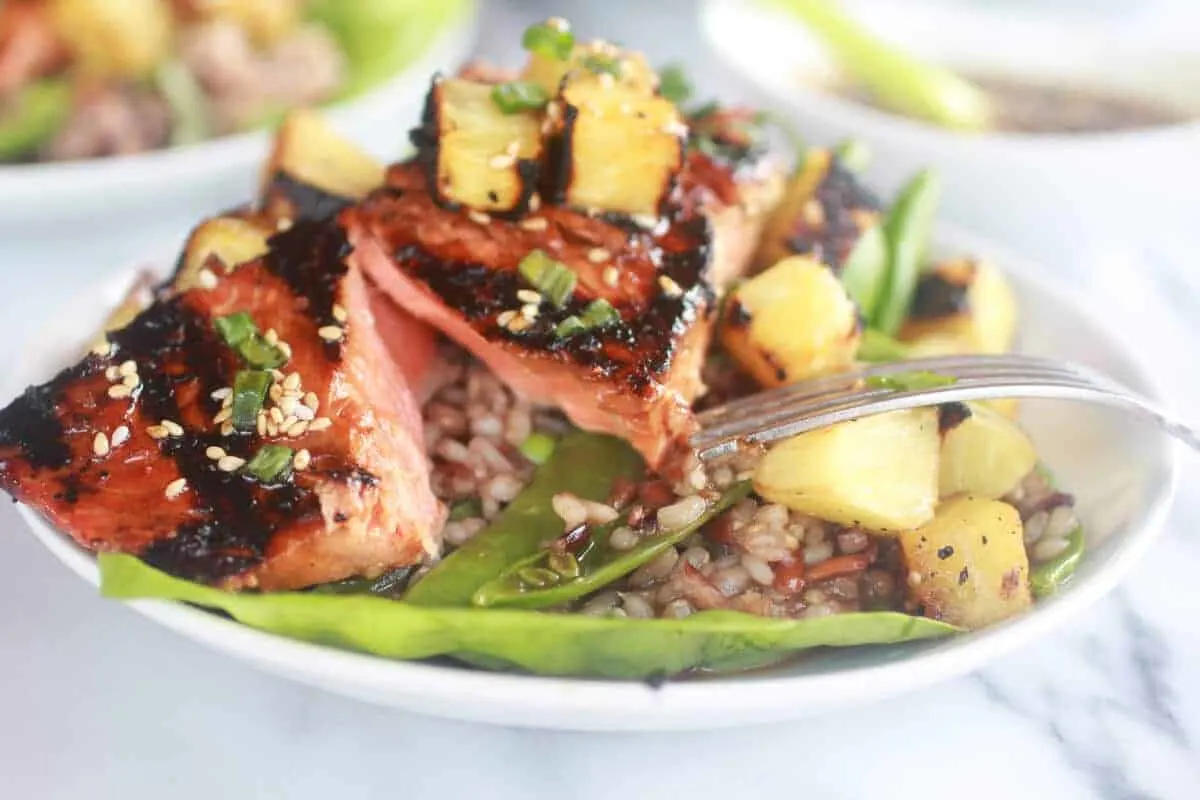 asian-grilled-salmon-pineapple-and-rice-lettuce-wraps