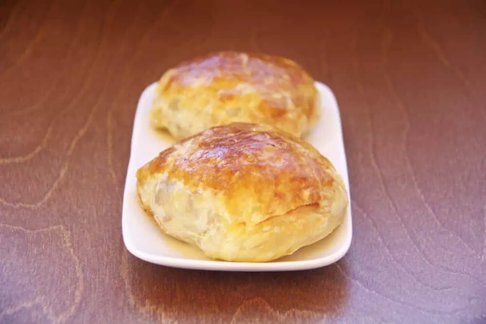 blue-cheese-cranberry-and-turkey-bundles