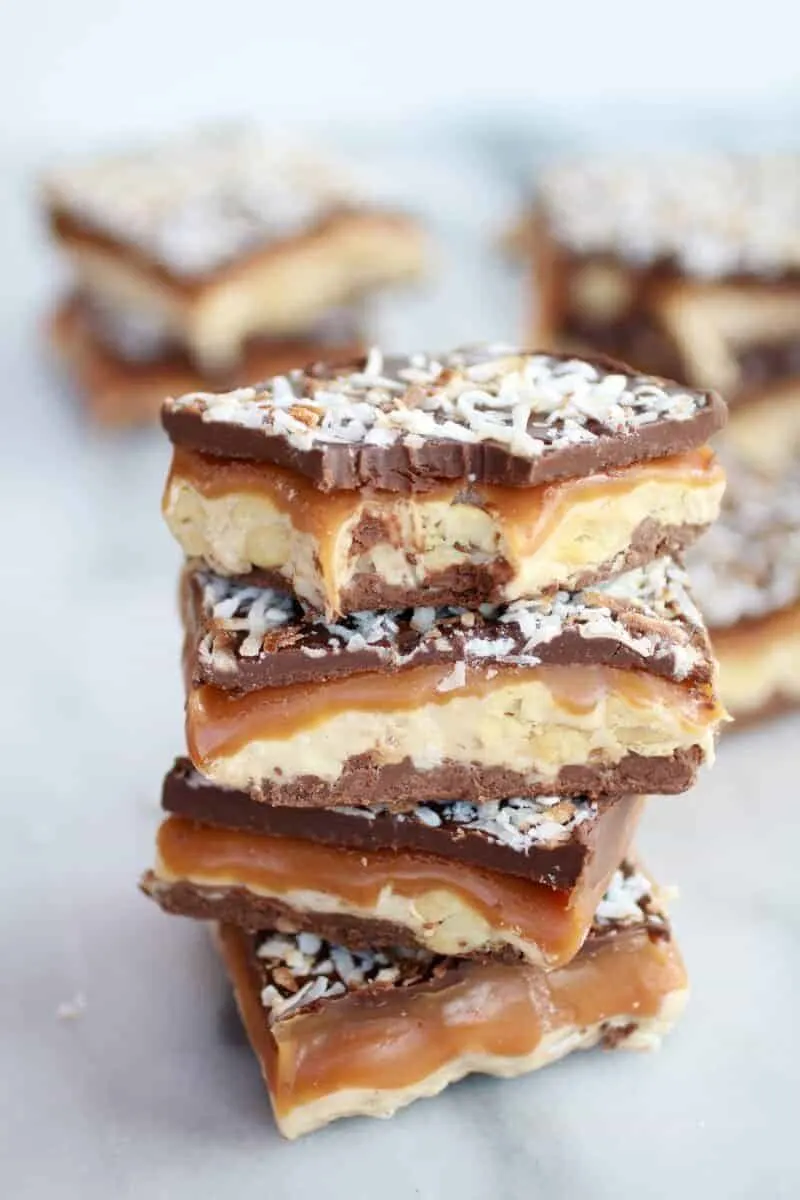 toasted-coconut-caramel-peanut-butter-snickers-bars