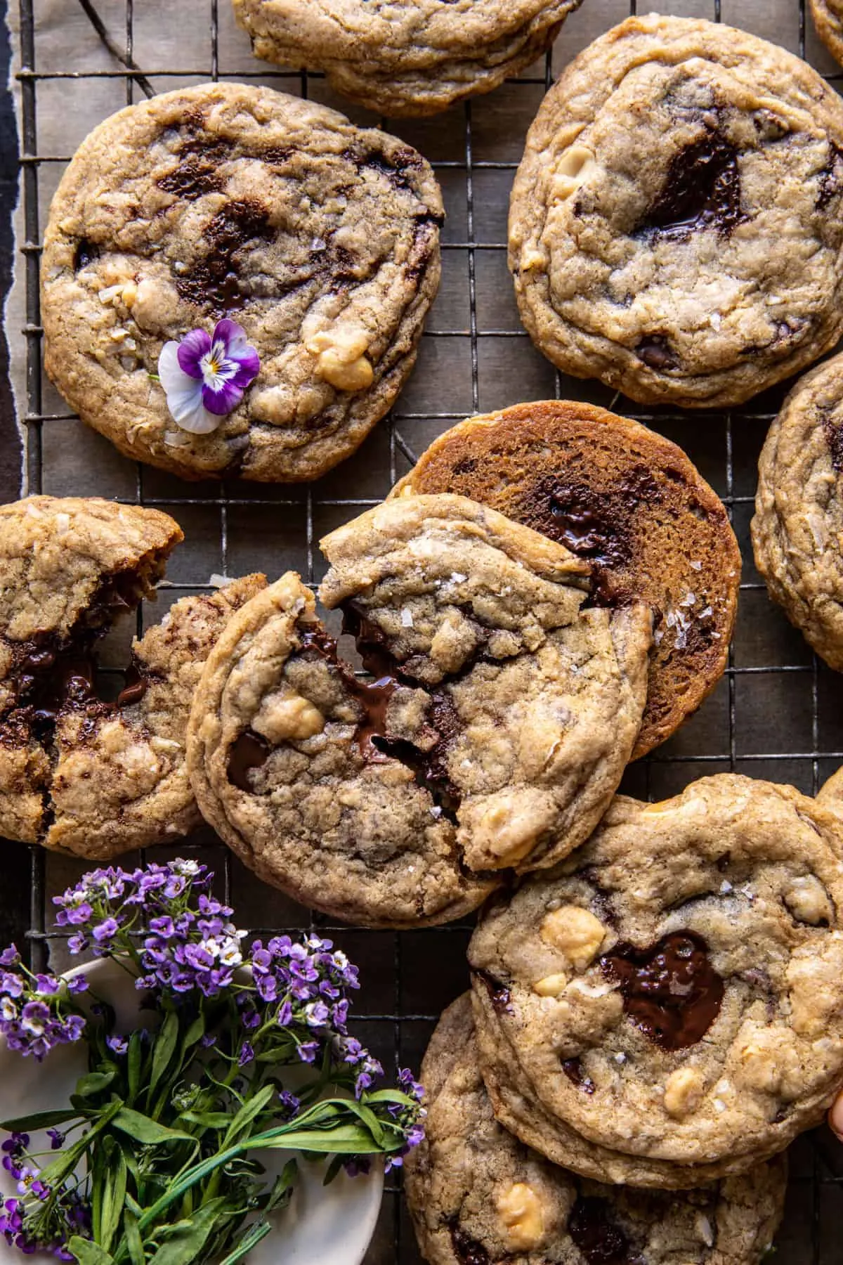 magic-chocolate-chip-cookies