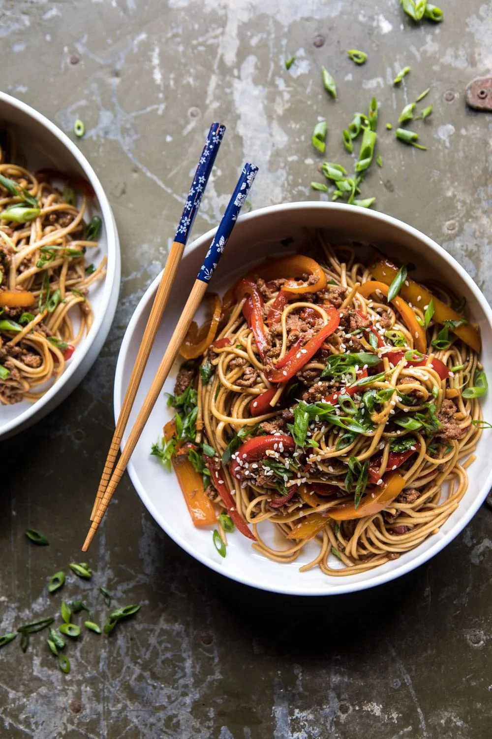 weeknight-20-minute-spicy-udon-noodles