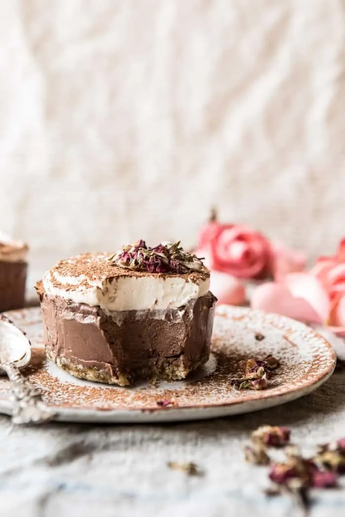vegan-chocolate-custard-cake