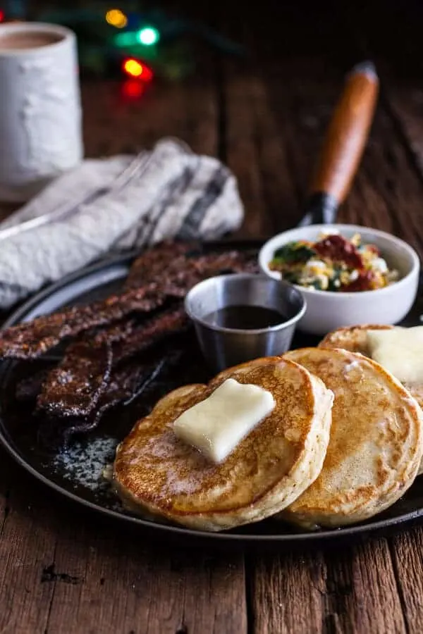 breakfast-for-dinner:-buttermilk-ricotta-pancakes-with-maple-candied-bacon-eggs.