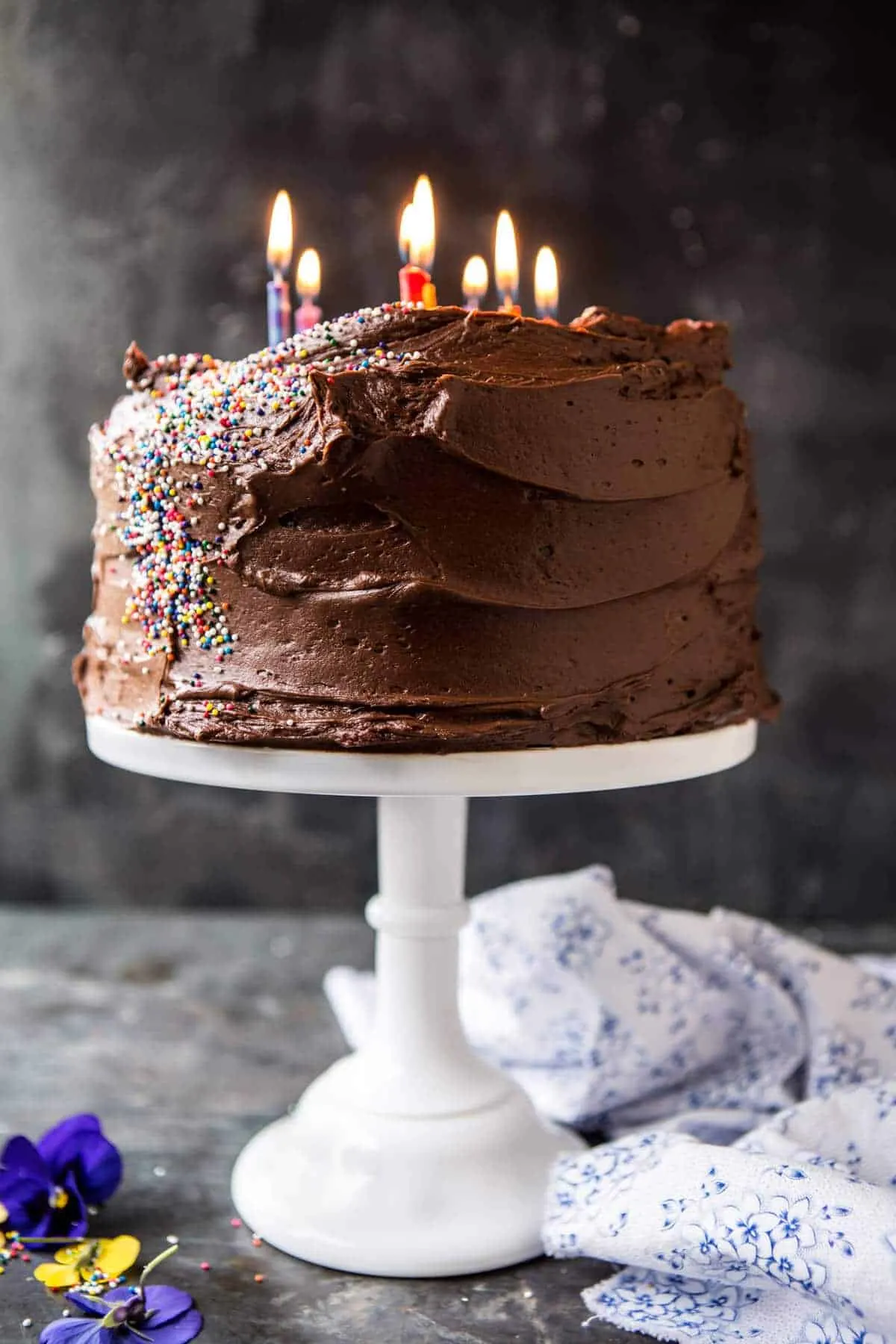 vanilla-birthday-cake-with-whipped-chocolate-buttercream.