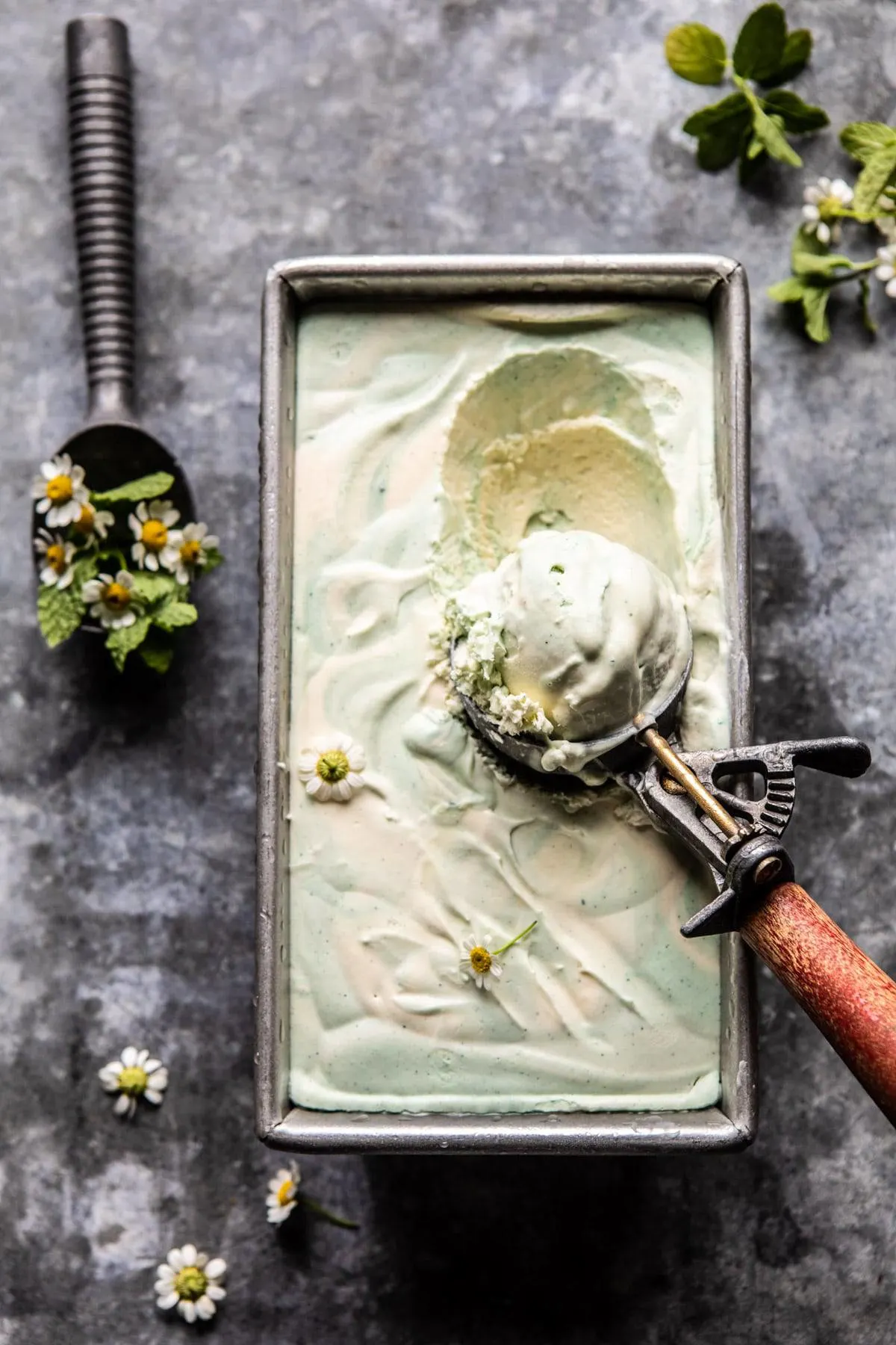 no-churn-minted-white-chocolate-swirled-ice-cream.