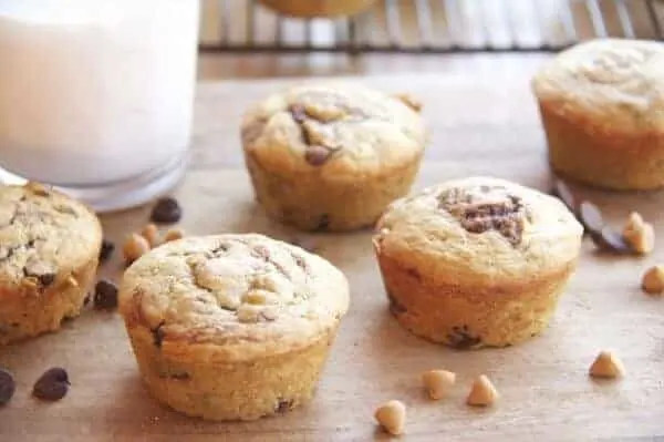 nutella-swirled-peanut-butter-banana-muffins