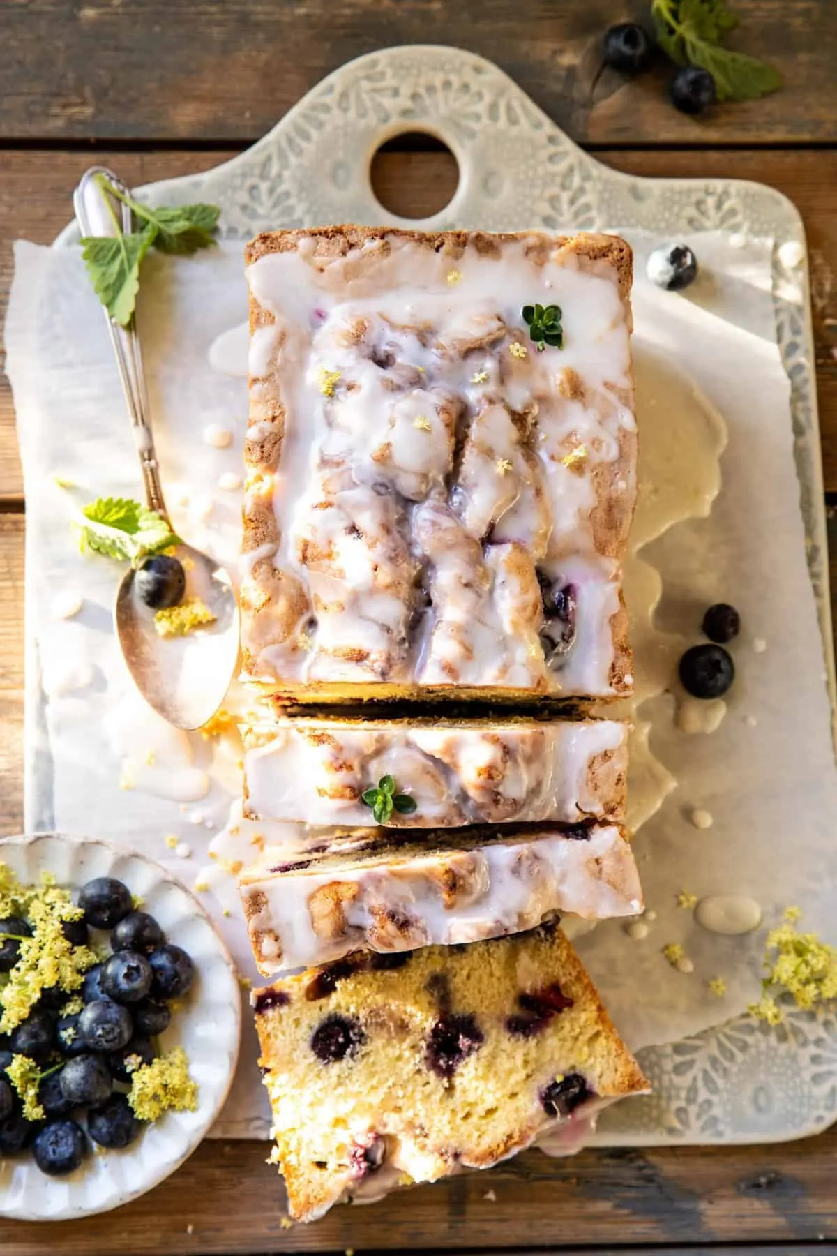 swirled-blueberry-lemon-thyme-cake