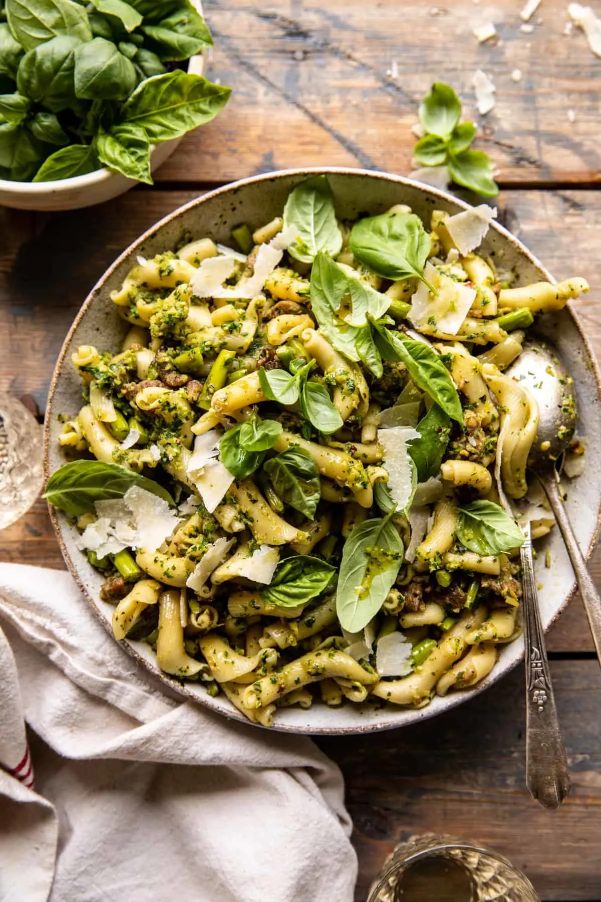 one-pot-lemon-basil-asparagus-and-sausage-pasta.