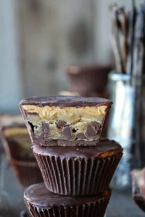 triple-layer-peanut-butter-chocolate-chip-cookie-cookie-dough-cups