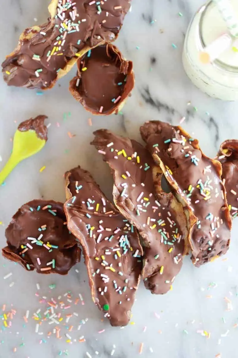 brown-butter-crepe-ice-cream-tacos