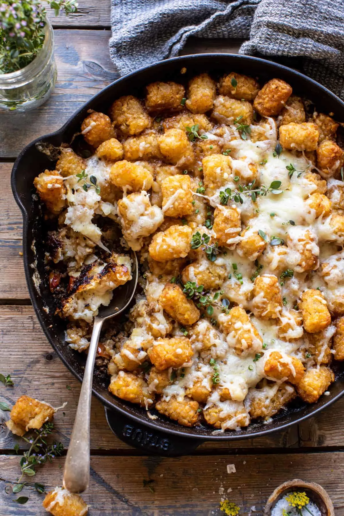one-skillet-french-onion-tater-tot-casserole
