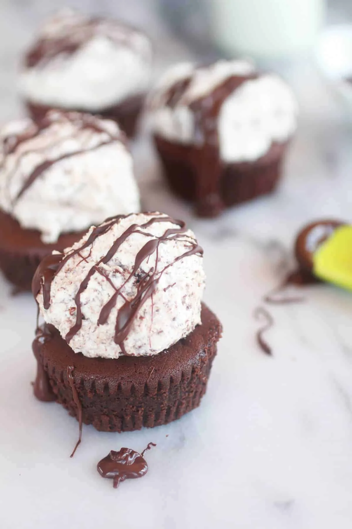 towering-flourless-chocolate-stout-cakes