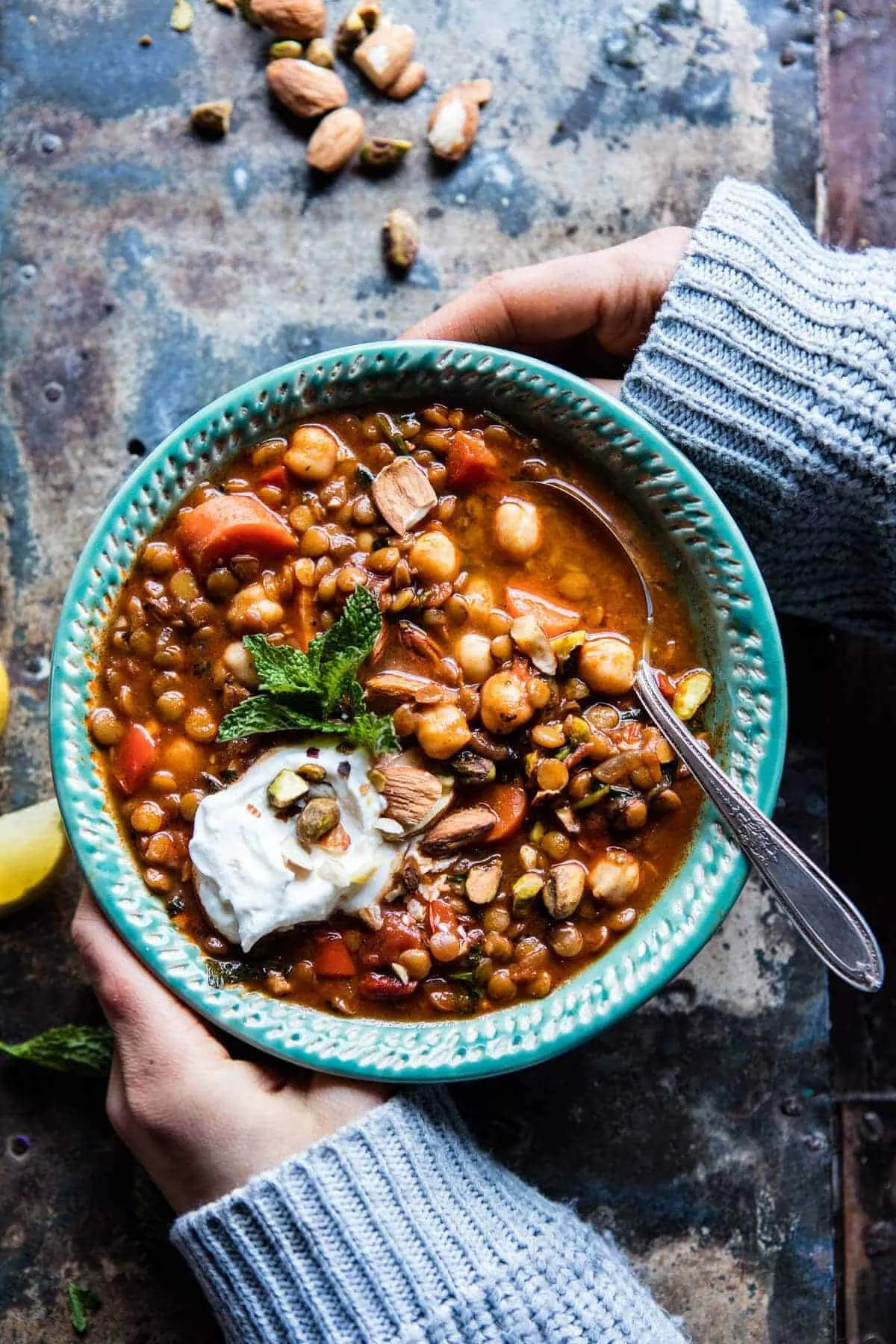 crockpot-moroccan-lentil-and-chickpea-soup.