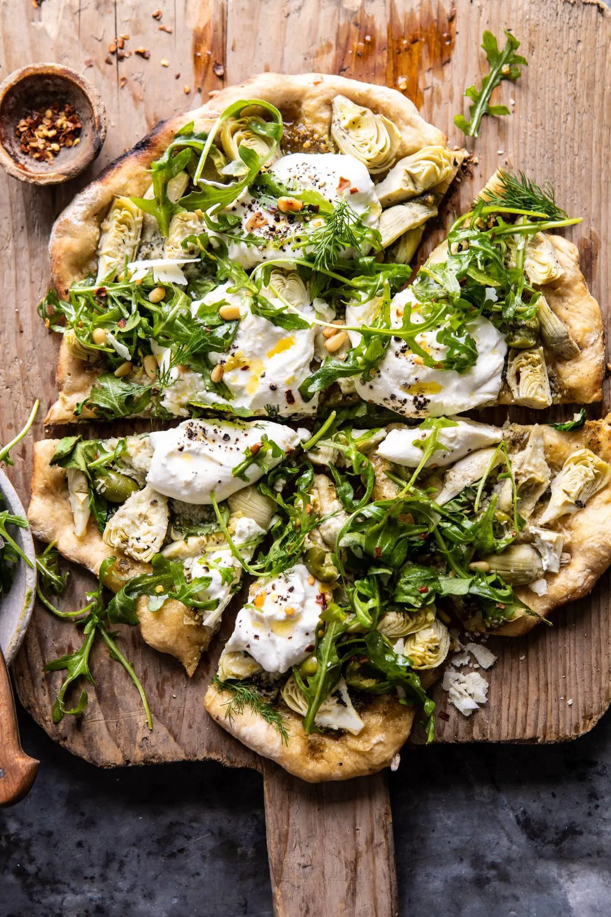 artichoke-pesto-and-burrata-pizza-with-lemony-arugula.