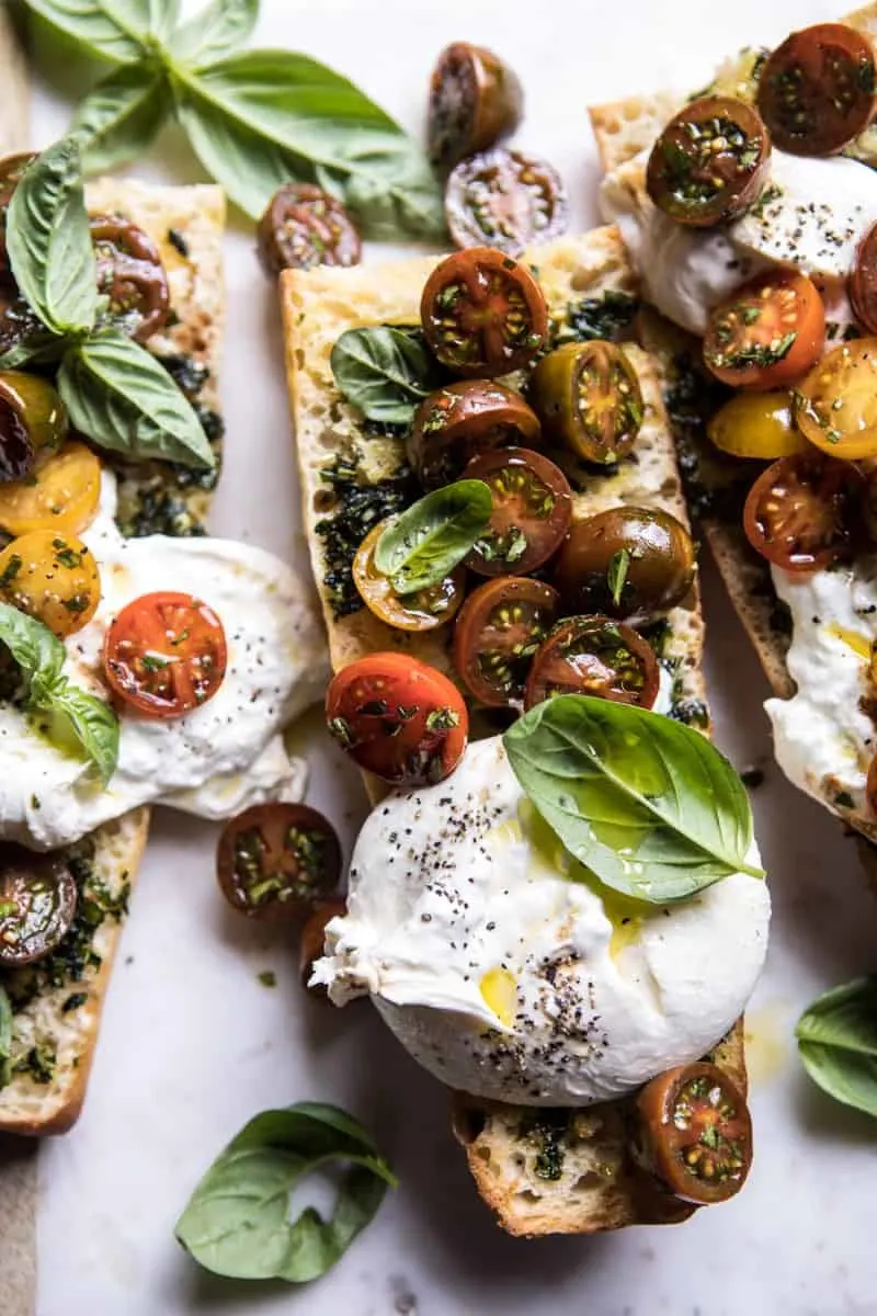 caprese-burrata-garlic-bread