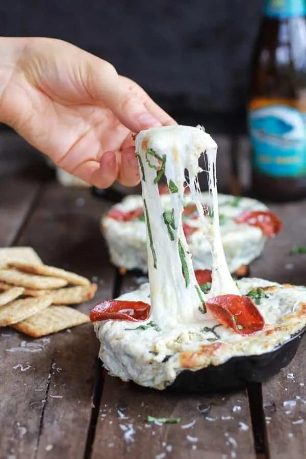 roasted-cauliflower-white-pizza-dip