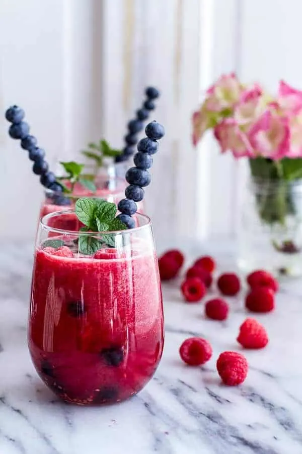 raspberry-rhubarb-bellini-smoothie-with-blueberries-(virgin...or-not-so-virgin).