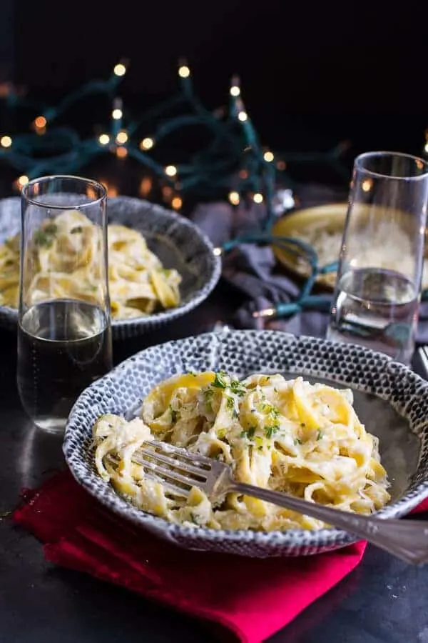 one-pan-baked-champagne-cream-sauce-fettuccine-with-truffle-oil