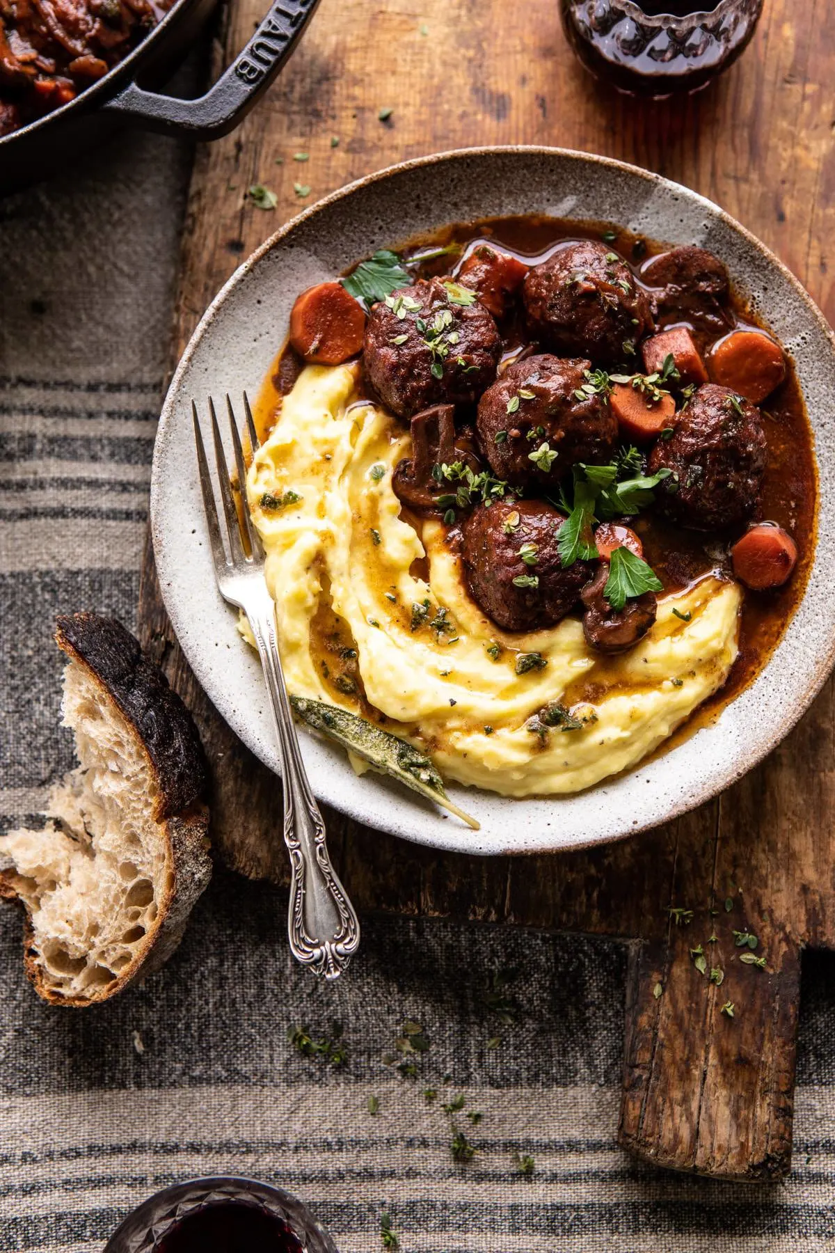 30-minutes-coq-au-vin-chicken-meatballs