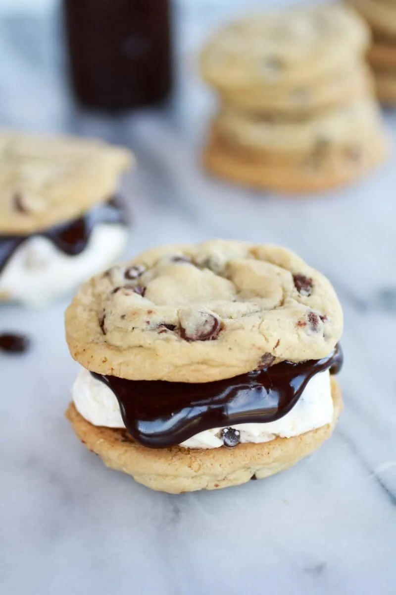 hot-fudge-chocolate-chip-cookie-cookie-dough-ice-cream-sandwich.