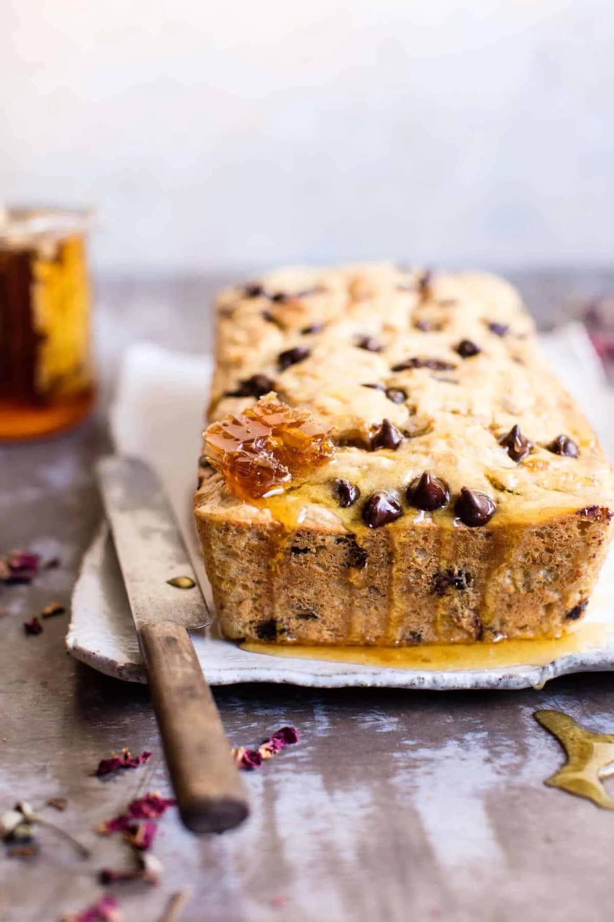 nourishing-7-ingredient-chocolate-chip-ricotta-banana-bread
