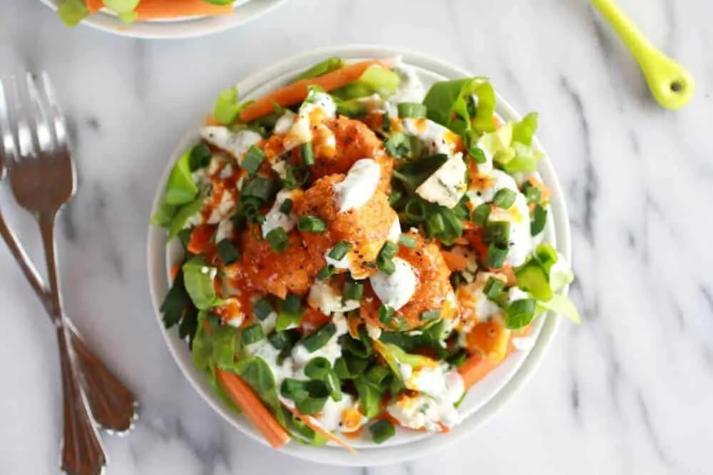 crispy-buffalo-quinoa-bites-salad-with-cheesy-ranch
