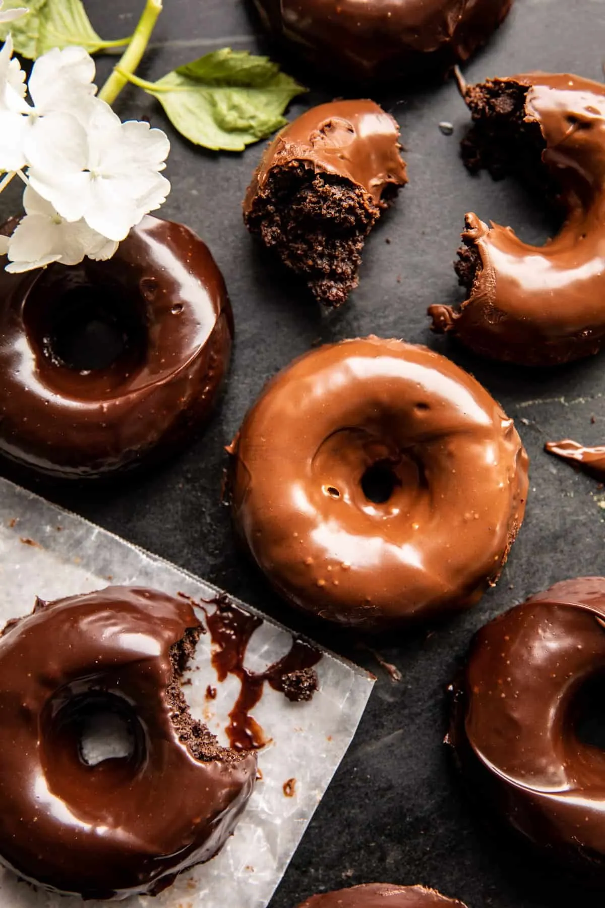 baked-chocolate-fudge-glazed-doughnuts
