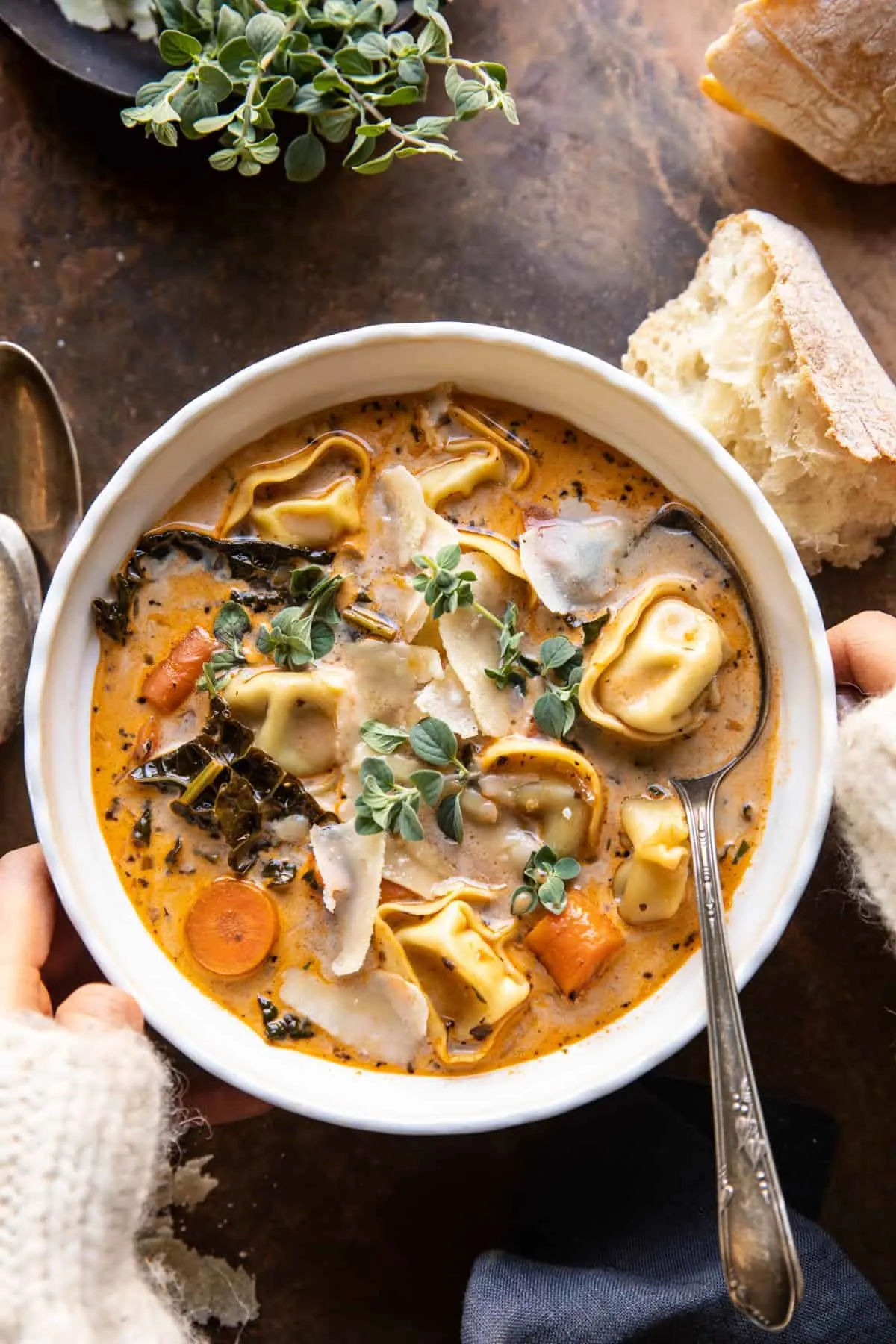 healthier-slow-cooker-creamy-tortellini-vegetable-soup.