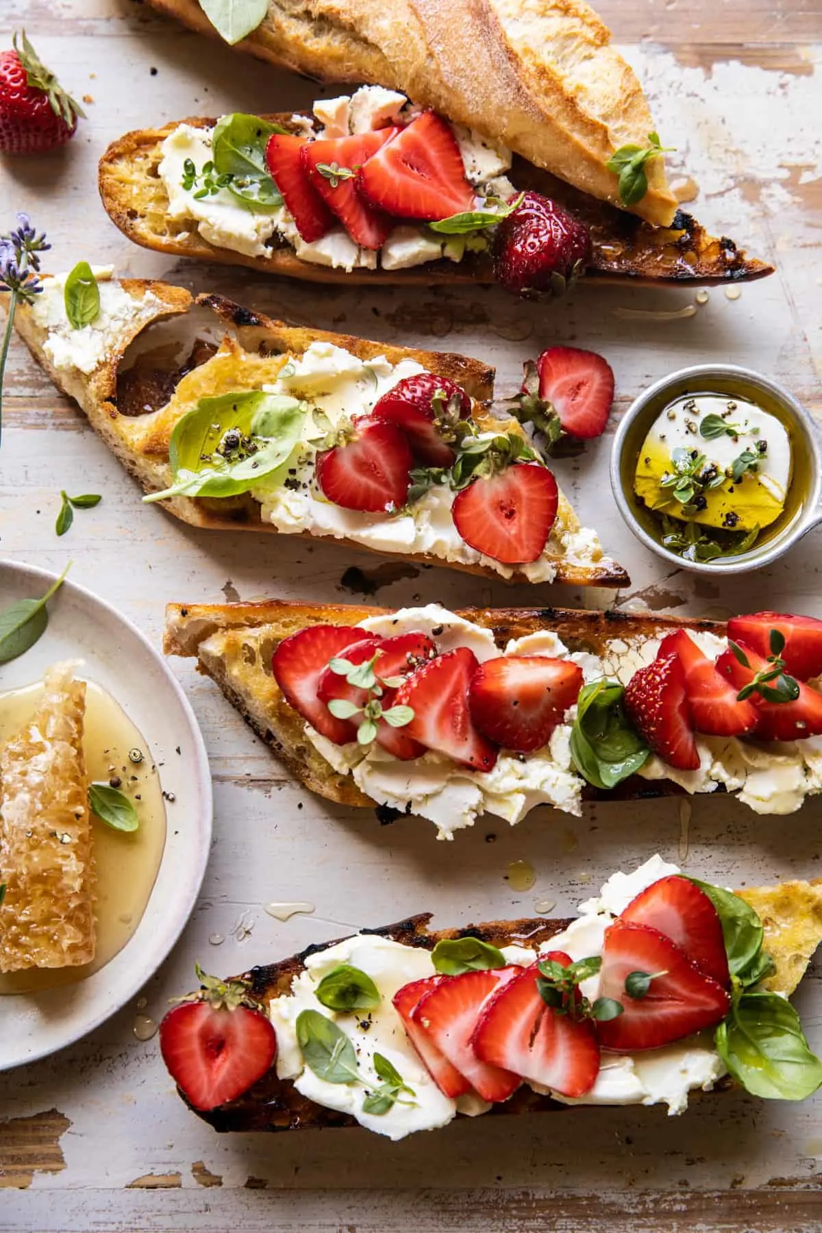 marinated-goat-cheese-and-strawberry-crostini