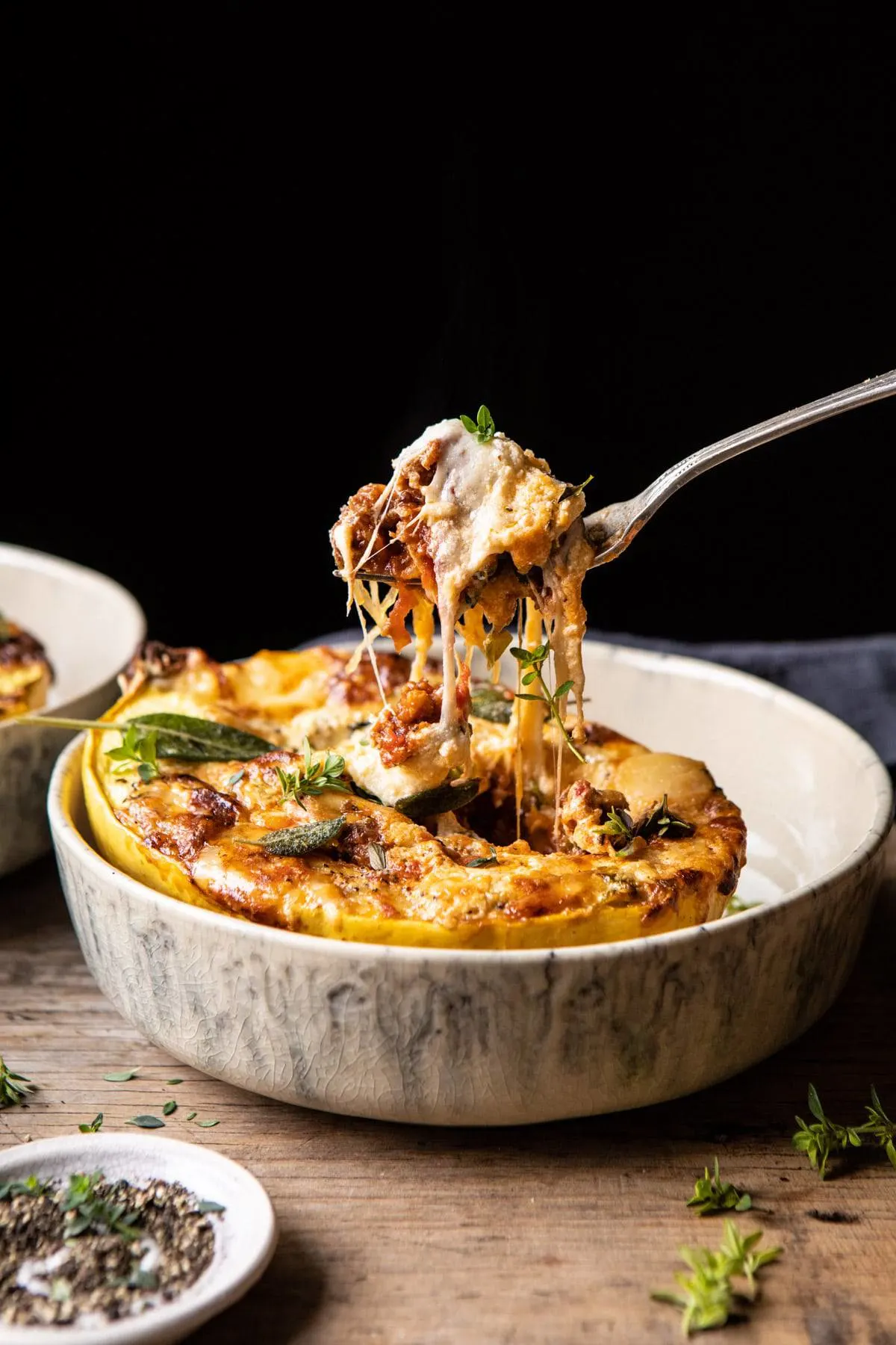 roasted-garlic-spaghetti-squash-lasagna-boats