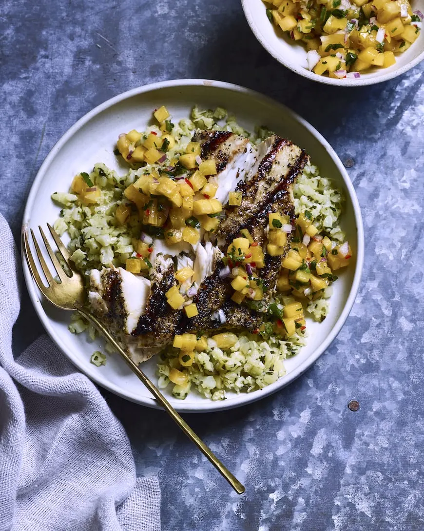 grilled-fish-cauliflower-rice-bowl
