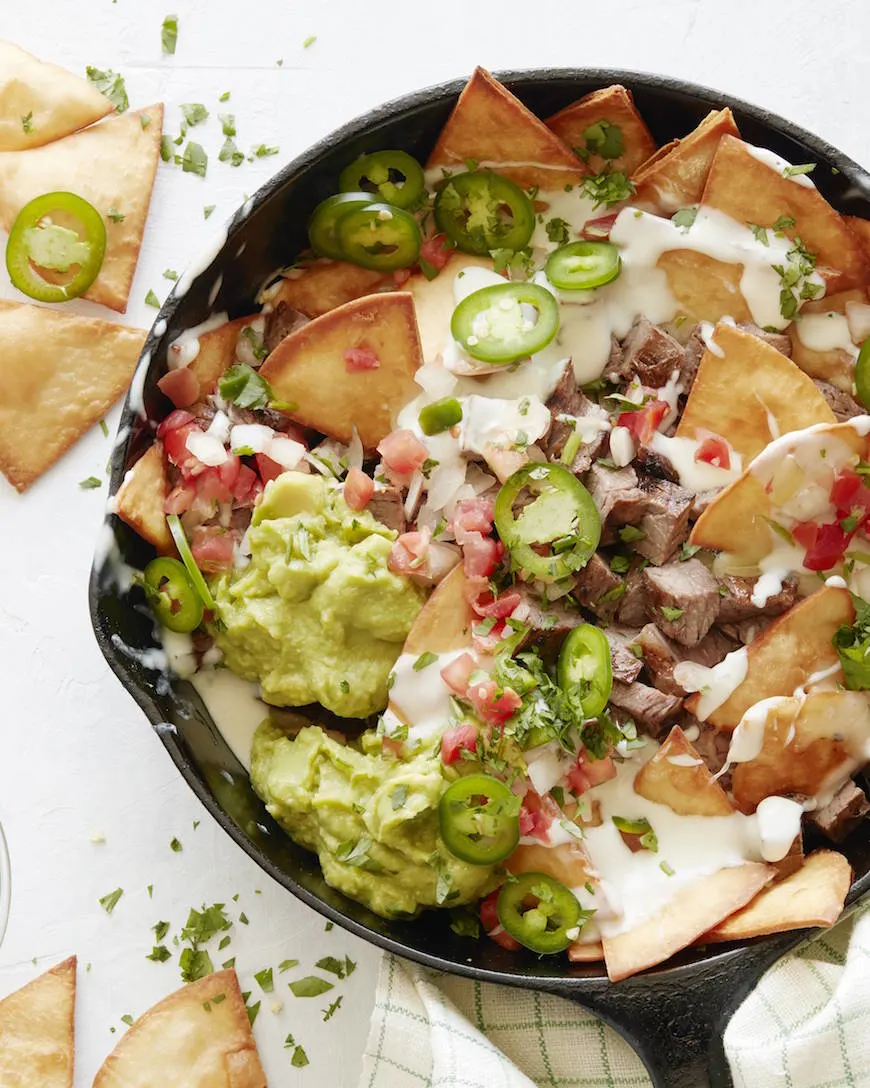 carne-asada-skillet-nachos