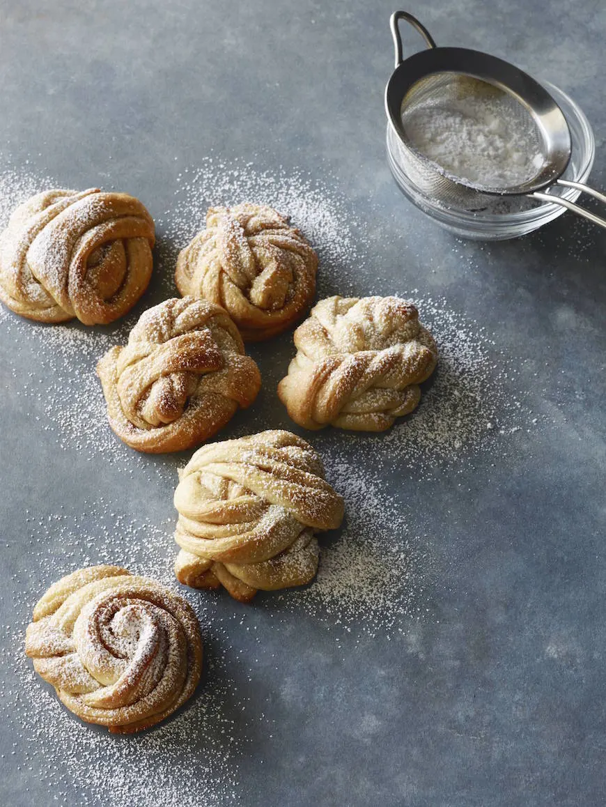 swedish-cinnamon-rolls