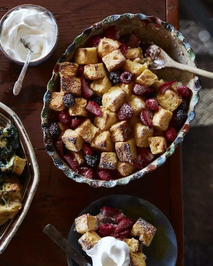 mixed-berry-strata