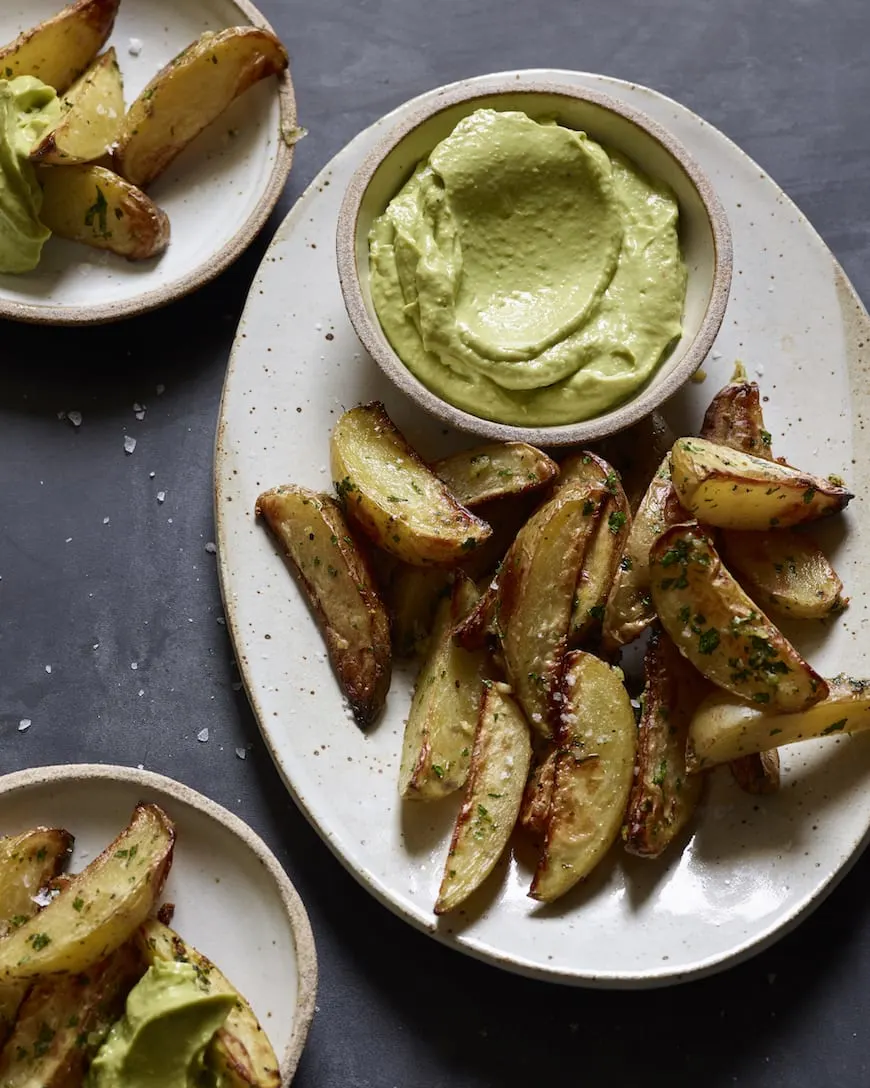 roasted-potatoes-with-avocado-aioli