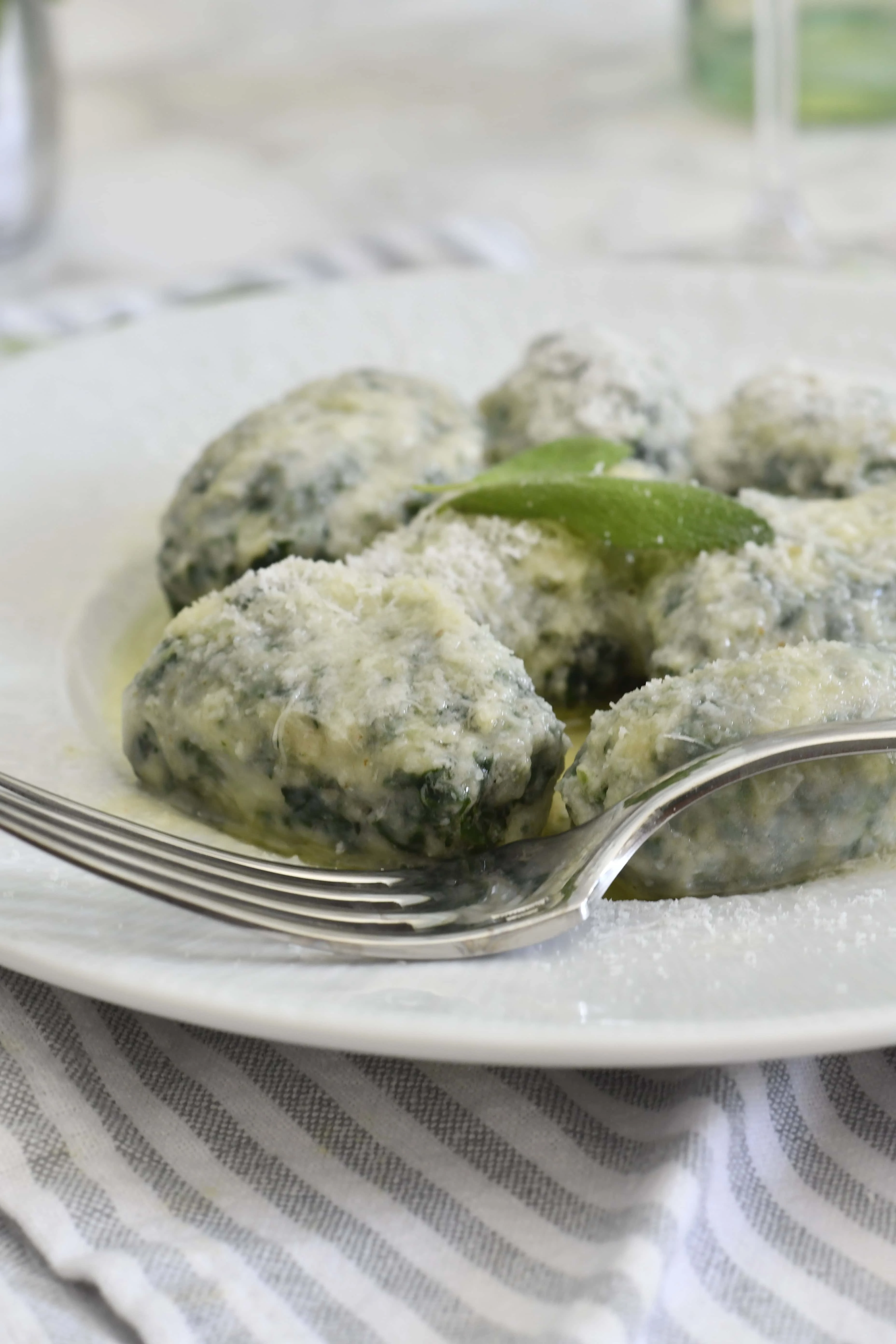 authentic-italian-spinach-gnudi-recipe-with-brown-butter-and-sage-sauce