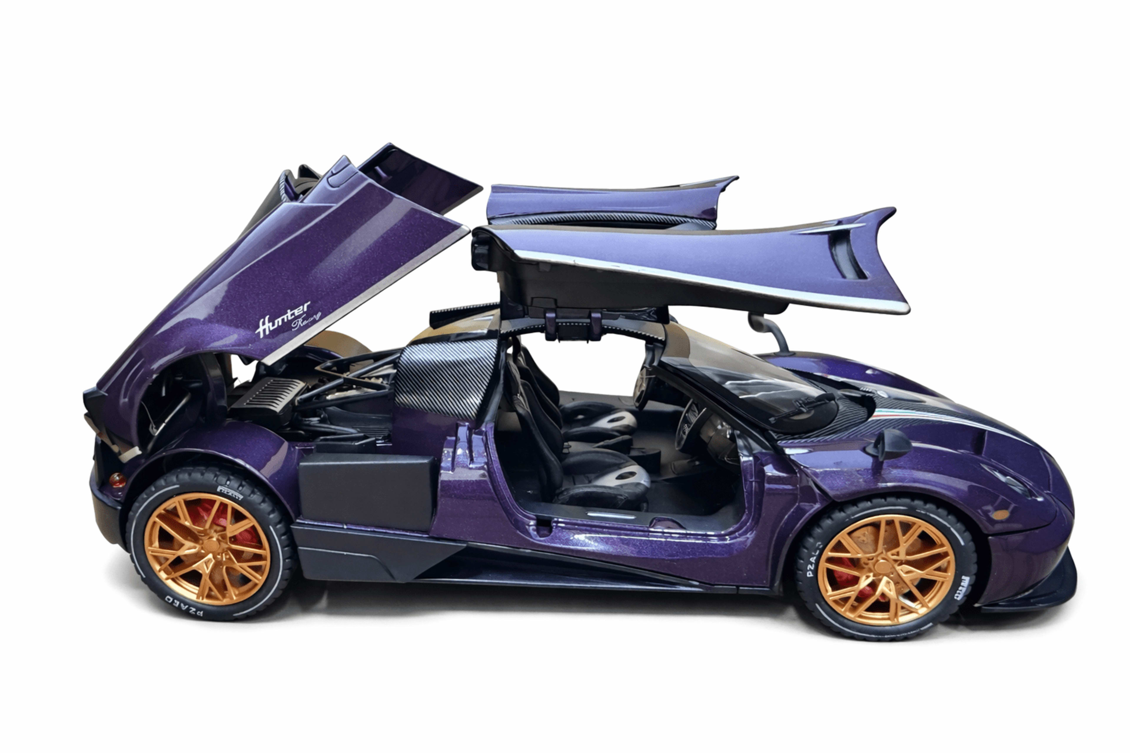 Pagani Huayra Diecast 1:24 – Purple Hunter Racing Edition | Openable Parts | Light & Sound