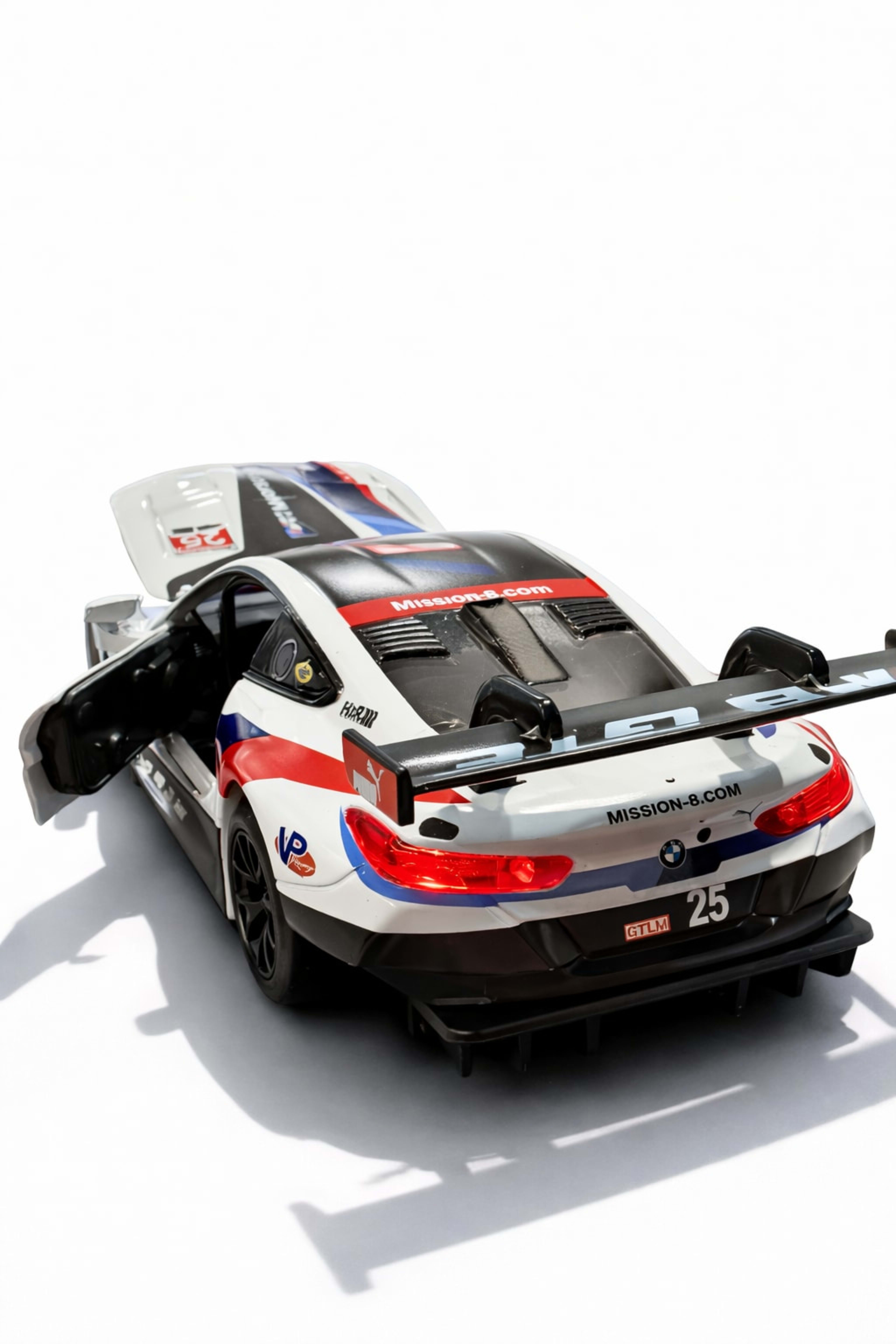 BMW M8 GTE Diecast 1:32 – Motorsport Livery | Openable Parts | Detailed Interior