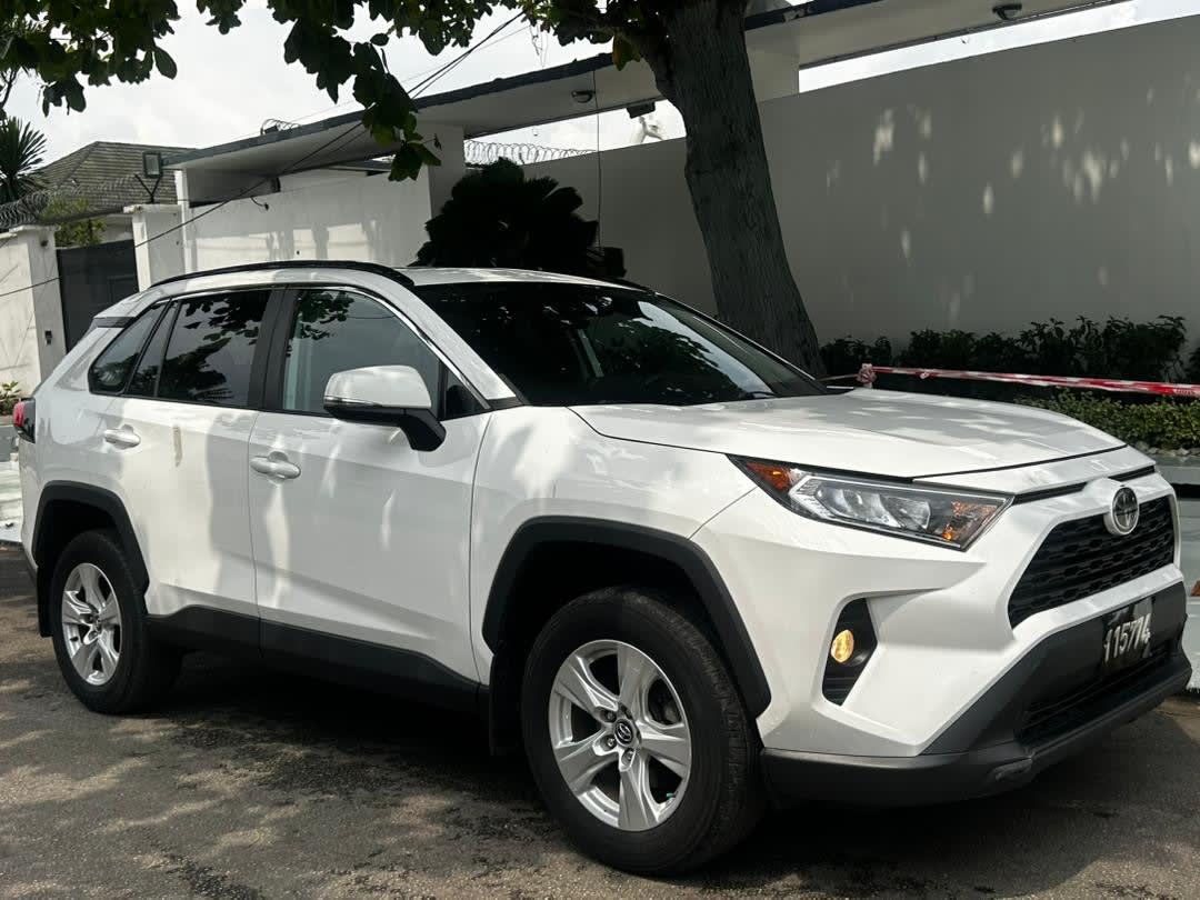toyota rav4 - 2