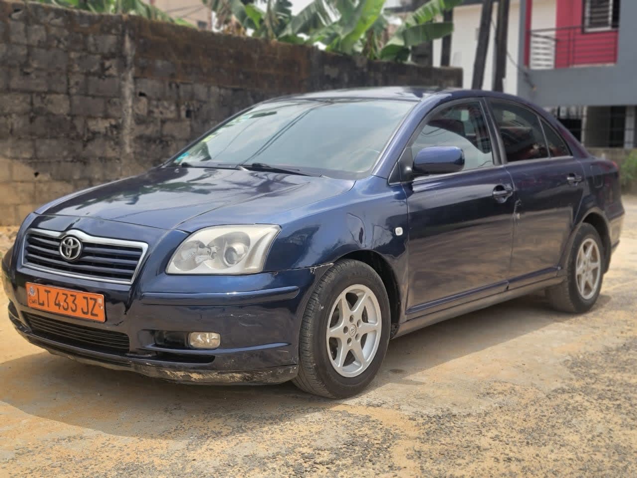 2005 toyota corolla – 2 700 000 XAF