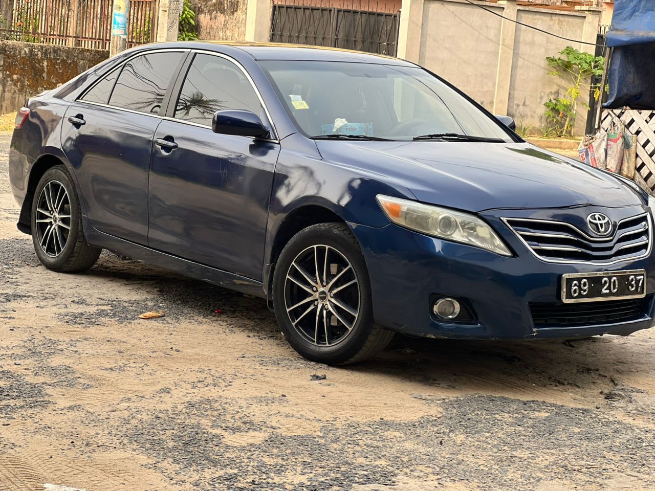 2011 toyota camry à Douala – 4 000 000 XAF