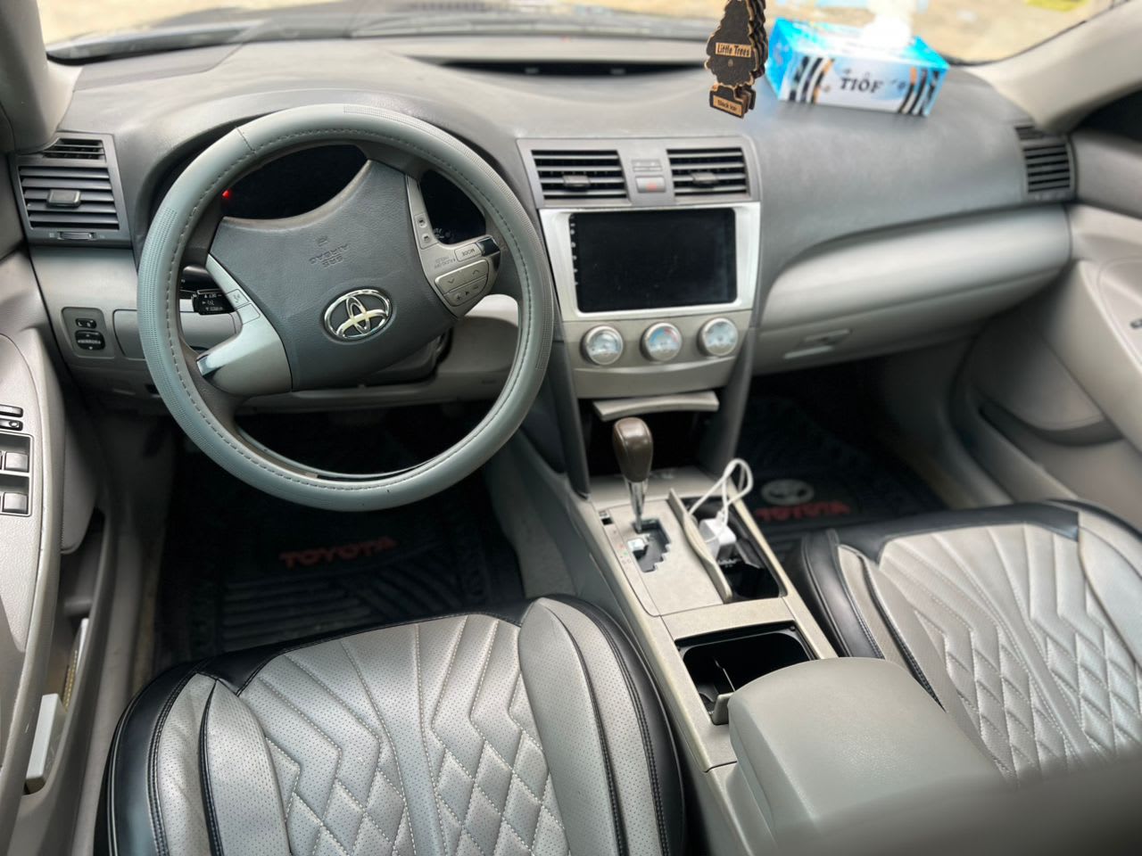 toyota camry - 4