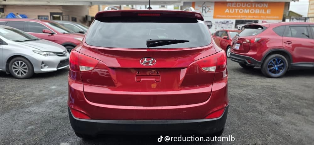 hyundai tucson - 8
