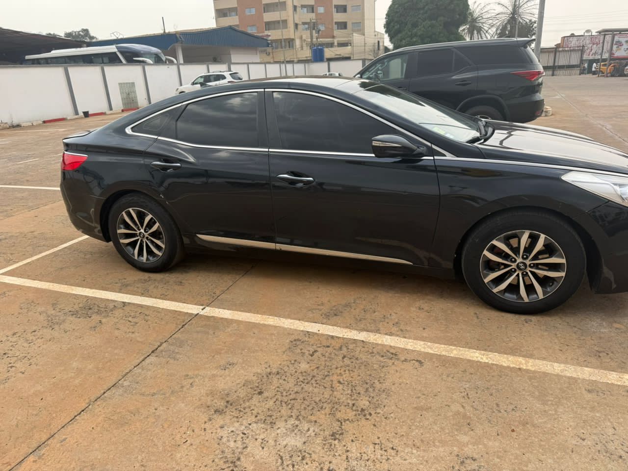 hyundai elantra - 3