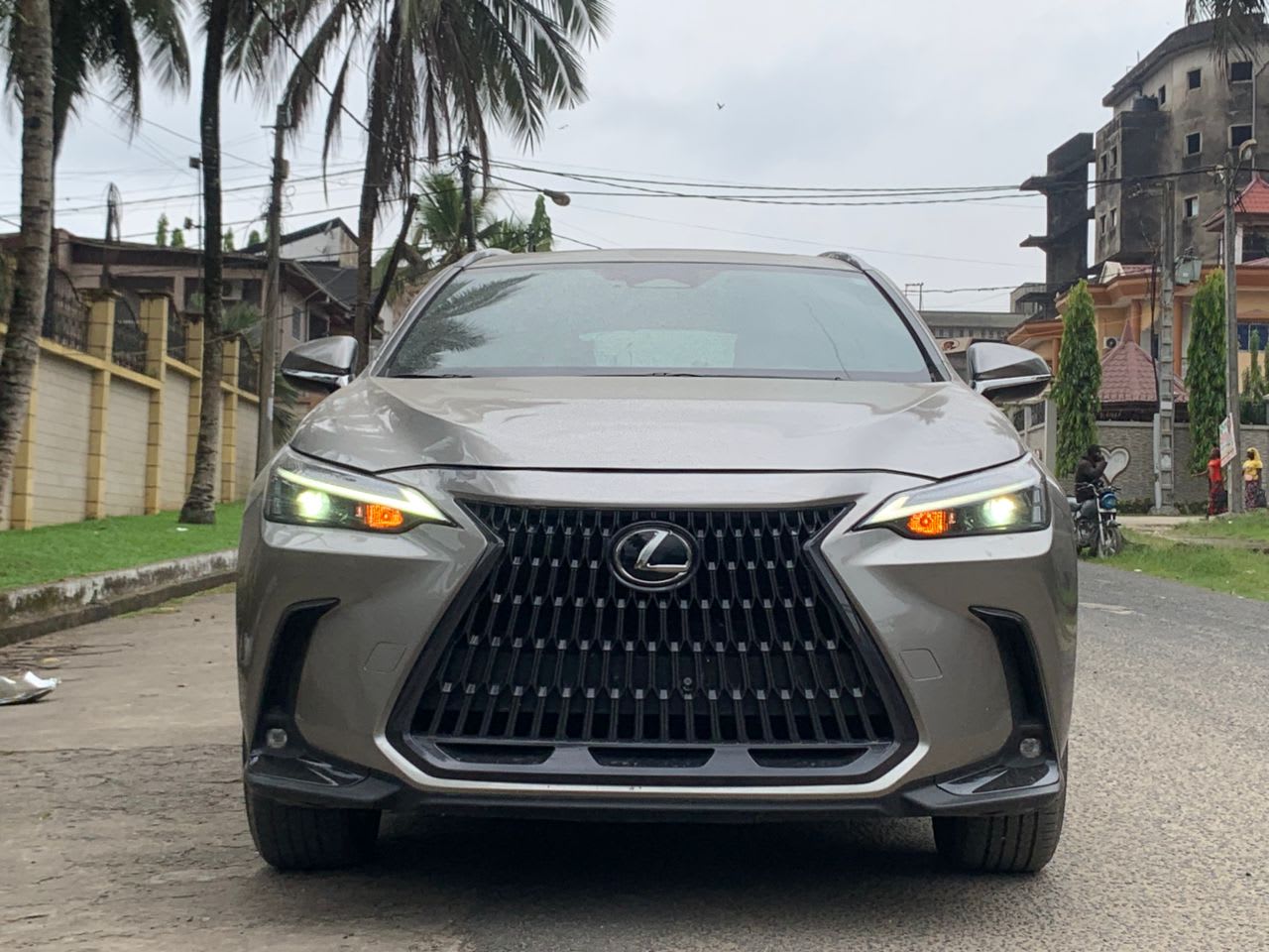 2024 lexus es_350 au Cameroun – 30 XAF