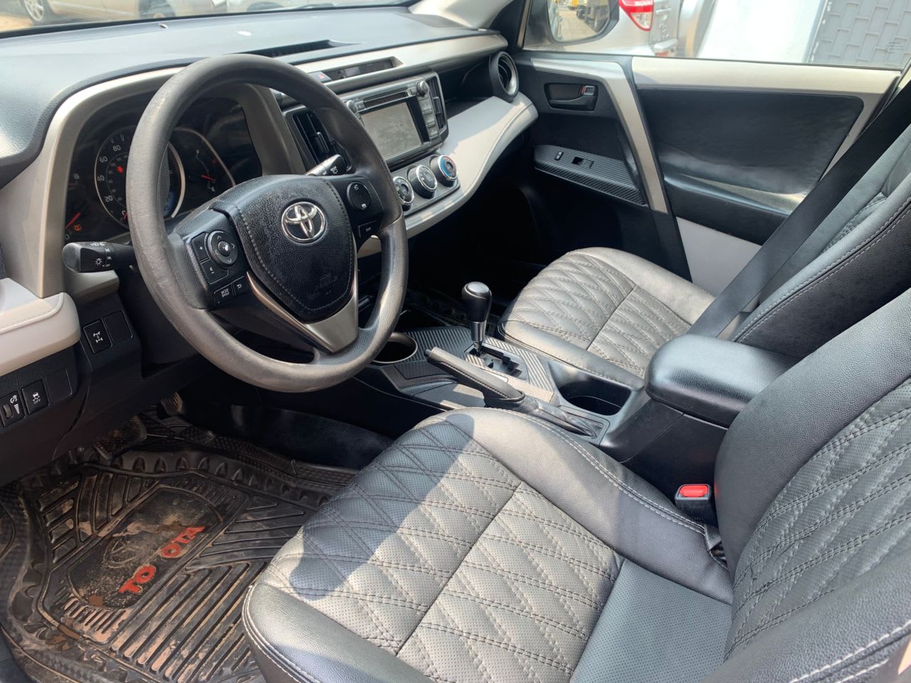 toyota rav4 - 6