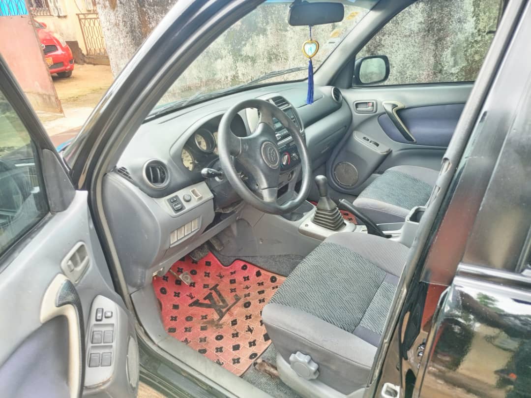 toyota rav4 - 2