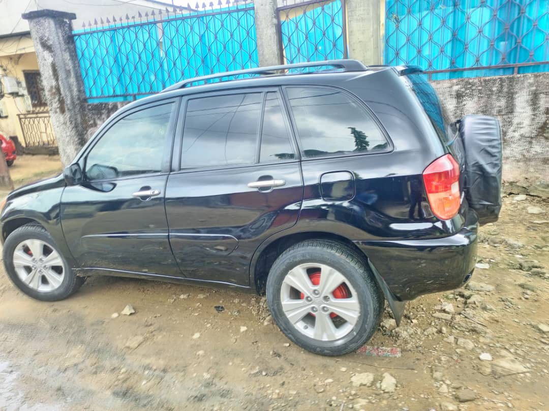 toyota rav4 - 5